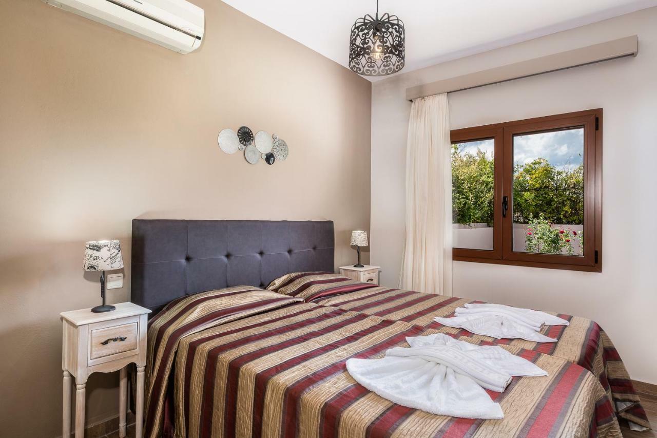 Lila Hill House Βίλα Σταλός Εξωτερικό φωτογραφία